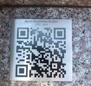 Plaque mémorielle QR code
